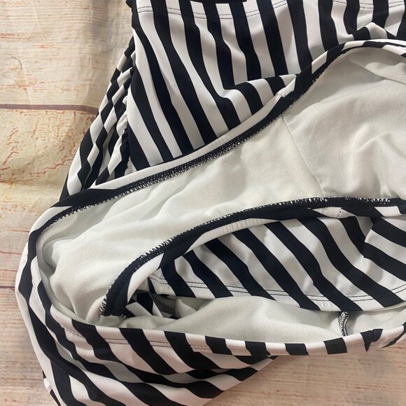 Tabitha Brown For Target Women's One Piece Swimsuit - 18W - Picture 10 of 11